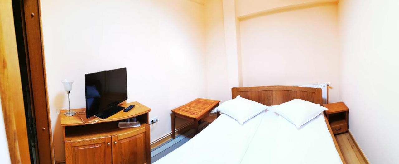 Rakoczi Center Bed & Breakfast Odorheiu Secuiesc Eksteriør bilde