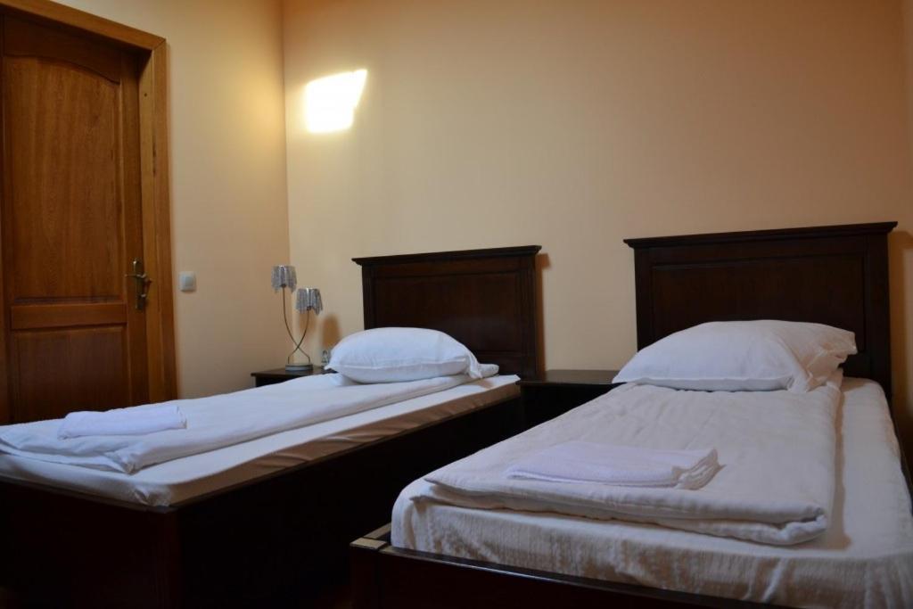 Rakoczi Center Bed & Breakfast Odorheiu Secuiesc Eksteriør bilde