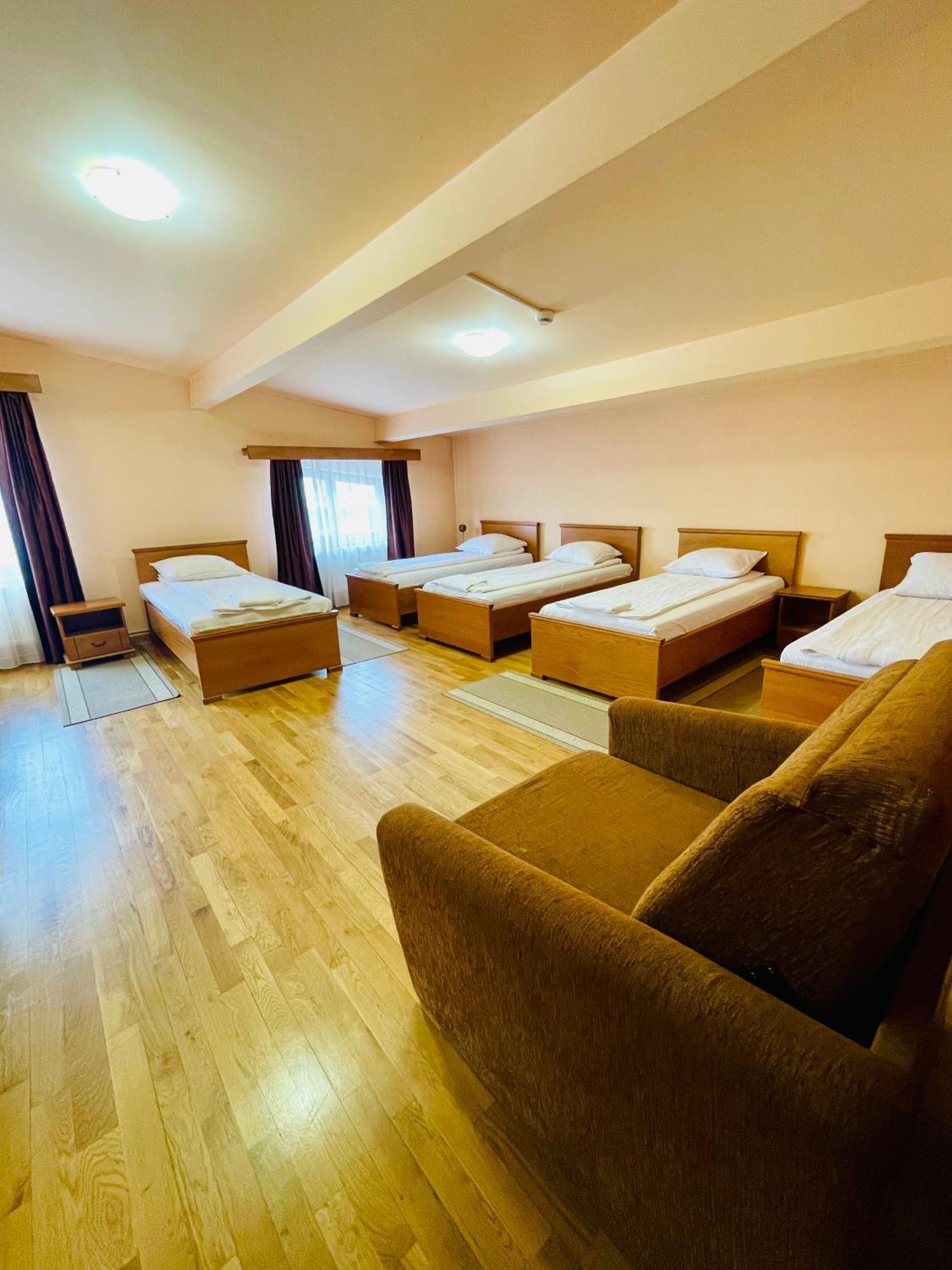 Rakoczi Center Bed & Breakfast Odorheiu Secuiesc Eksteriør bilde